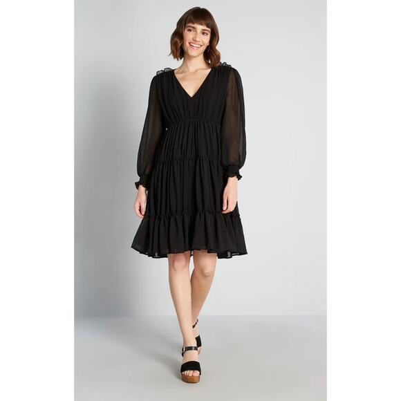 ModCloth Dresses & Skirts - ModCloth Cheers For Tiers Knee Length Dress Women’s 22W Black Long Sleeve Chic